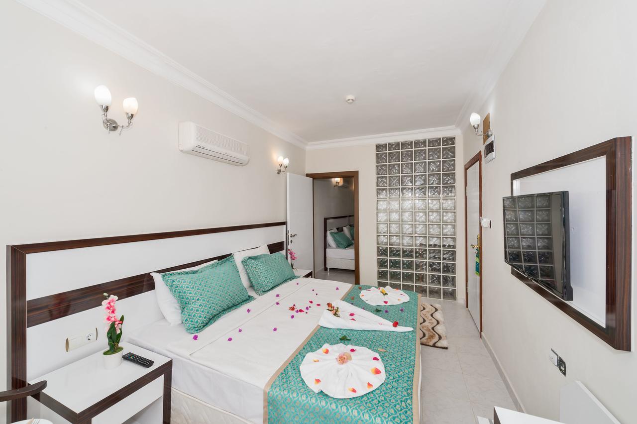 Otel Carpe Diem Gold Финике Экстерьер фото